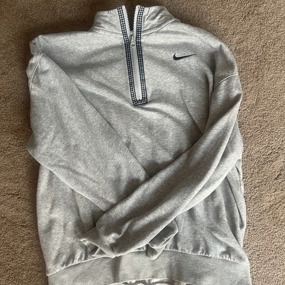 Nike Gray Quarter-Zip Sweatshirt